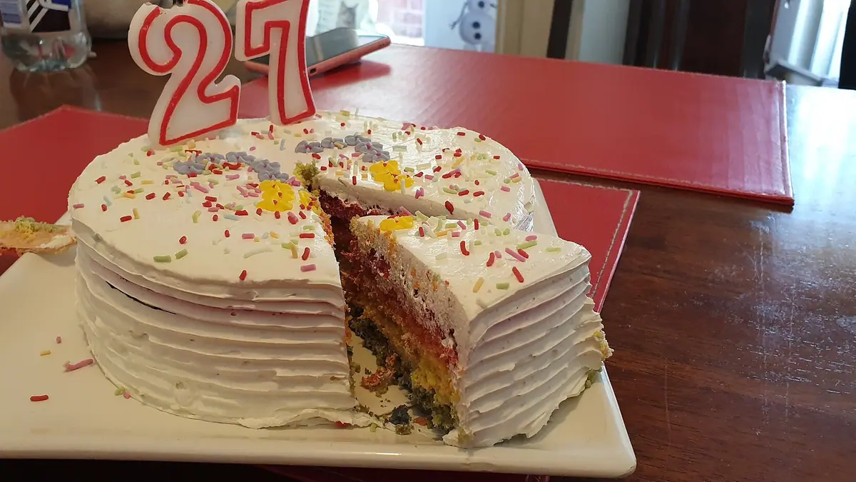 T's Cakes And Traybakes – cake shop in Cowlairs, Glasgow